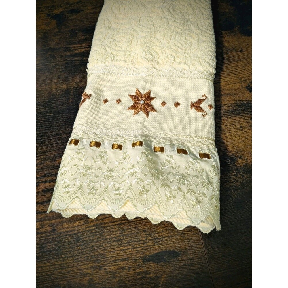 Vintage Karsten Brazil Hand Towel MCM Embroidered Floral Lace Trim Yellow